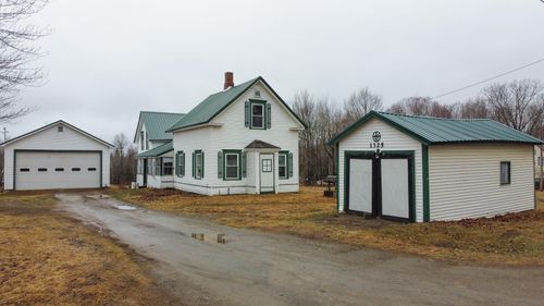 1325 Kingman Road, Kingman Twp, ME, 04451 | Card Image