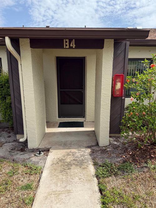 apt-4-6006 Indrio Rd, FORT PIERCE, FL, 34951-3231 | Card Image