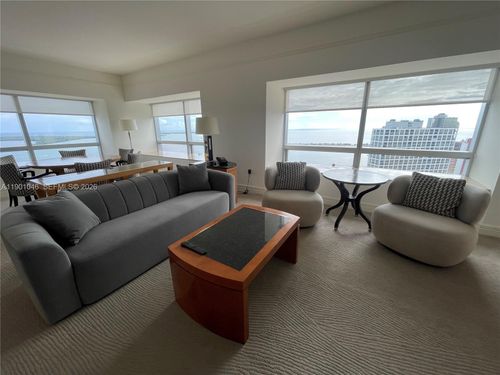 3506-1435 Brickell Ave, Miami, FL, 33131-3407 | Card Image