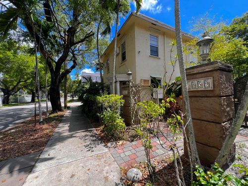 2-1859 Buchanan St, Hollywood, FL, 33020-4035 | Card Image