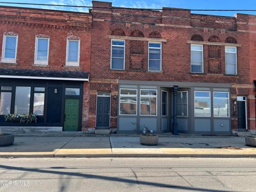 913 Washington St, Toledo, OH, 43604-5907 | Card Image