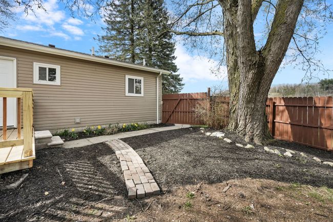 8898 Bishop Rd, House other with 3 bedrooms, 3 bathrooms and null parking in Brighton MI | Image 33