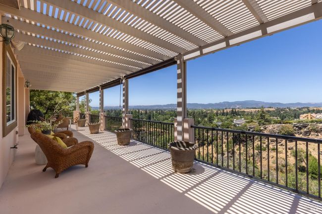 654 Chaparral Cir, House other with 4 bedrooms, 4 bathrooms and 8 parking in Napa CA | Image 24