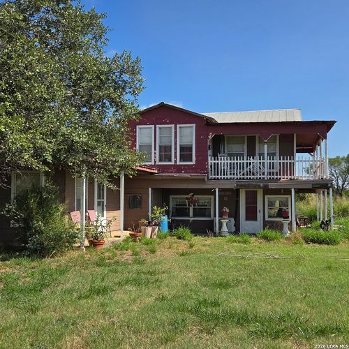 387 Mills Ranch Rd, Pleasanton, TX, 78064-6057 | Card Image