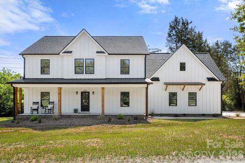 4762 Lazy Ln, Denver, NC, 28037-9647 | Card Image