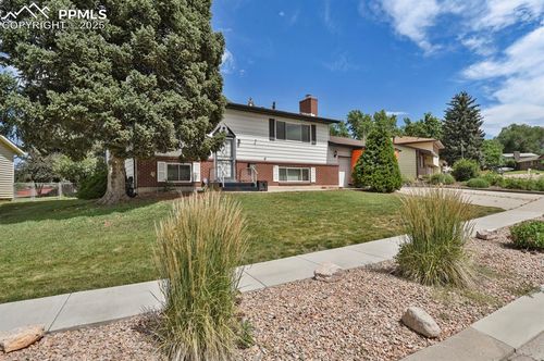 1044 Doyle Pl, Colorado Springs, CO, 80915-2325 | Card Image