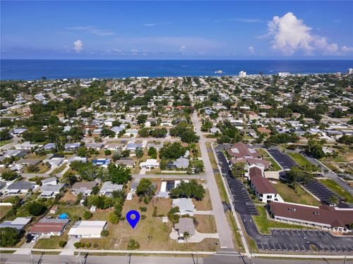 908 Cockrill St, Venice, FL, 34285-3504 | Card Image
