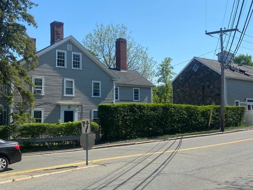 1 Main St, Essex, MA, 01929-1224 | Card Image