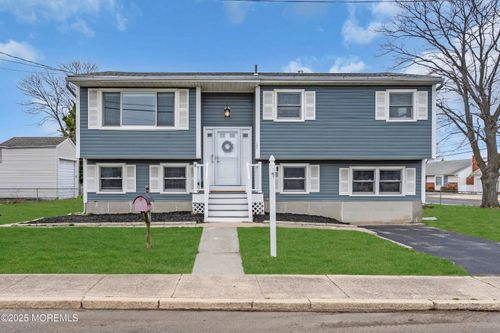 107 Cornell Ave, Point Pleasant Beach, NJ, 08742-2629 | Card Image