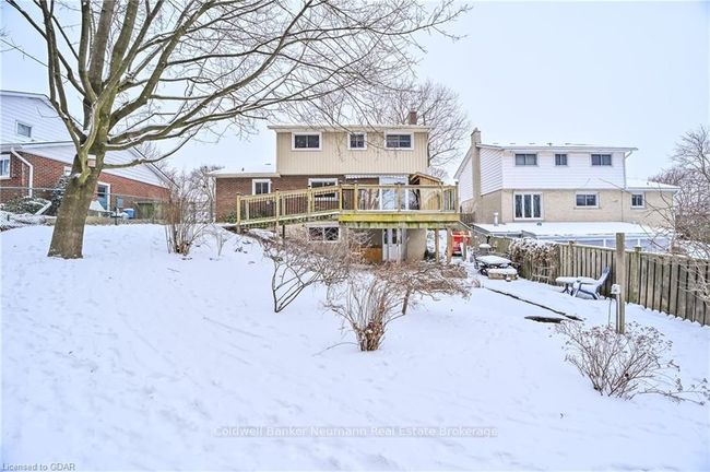 18 Crestwood Dr, House other with 3 bedrooms, 2 bathrooms and 4 parking in Cambridge ON | Image 38