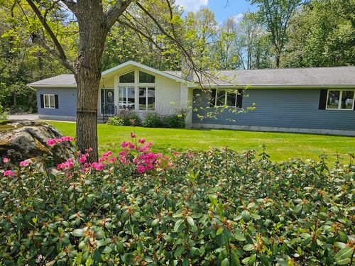 80 Elizabeth Dr, Ludlow, MA, 01056-3158 | Card Image