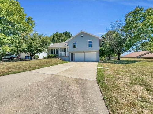 1811 Regency Drive, Kearney, MO, 64060 | Card Image