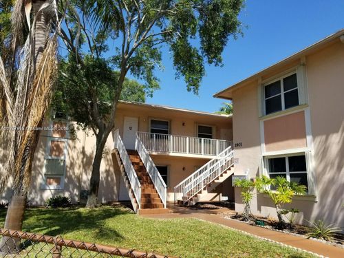apt-102-1901 Fillmore St, HOLLYWOOD, FL, 33020-4009 | Card Image