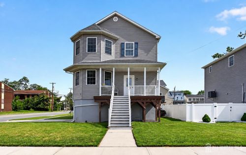 120 S Rosewell Ave, South Amboy, NJ, 08879-1761 | Card Image