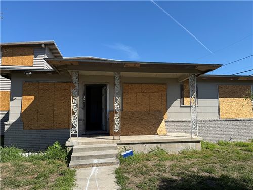 2002 Buford St, Corpus Christi, TX, 78405-1531 | Card Image