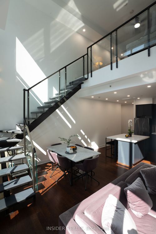 203-1 Scott St, Toronto, ON, M5E1A1 | Card Image
