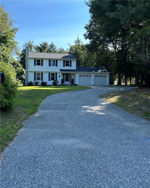 187 Post Road, Westerly, RI, 02891 | Card Image