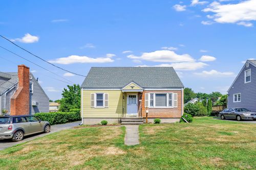 156 Kenwood Ave, Stratford, CT, 06614-3820 | Card Image