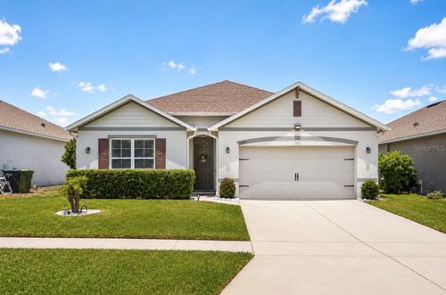 3155 Country Club Cir, Winter Haven, FL, 33881-9733 | Card Image