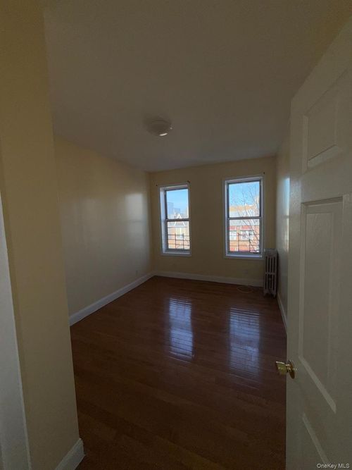 3810 Avenue H, Brooklyn, NY, 11210-3532 | Card Image