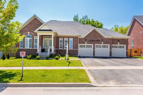 105 Johnson Dr, Shelburne, ON, L9V3V9 | Card Image