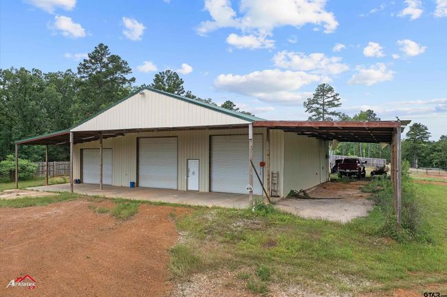 140 County Road 2242, House other with 3 bedrooms, 3 bathrooms and null parking in Daingerfield TX | Image 10