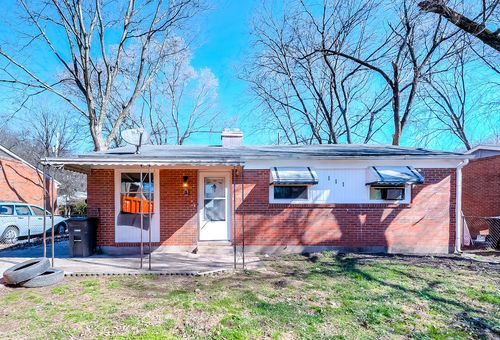 111 Willow St, Frankfort, KY, 40601-2251 | Card Image