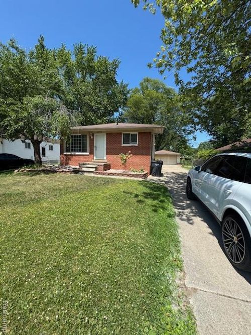 24755 Trombley St, Harrison Township, MI, 48045-3378 | Card Image