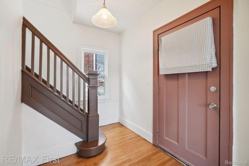 7726 Coolidge, Center Line, MI, 48015-1071 | Card Image