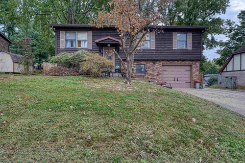 5666 Saint Catherine Ct, Newburgh, IN, 47630-3233 | Card Image