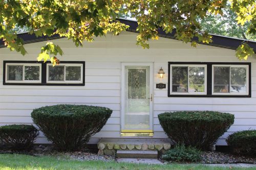 3534 Williamson Rd, Saginaw, MI, 48601-5665 | Card Image