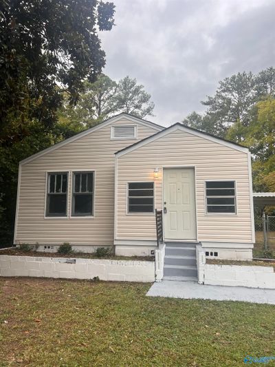 205 Tuskegee Circle, House other with 2 bedrooms, 1 bathrooms and null parking in Gadsden AL | Image 1