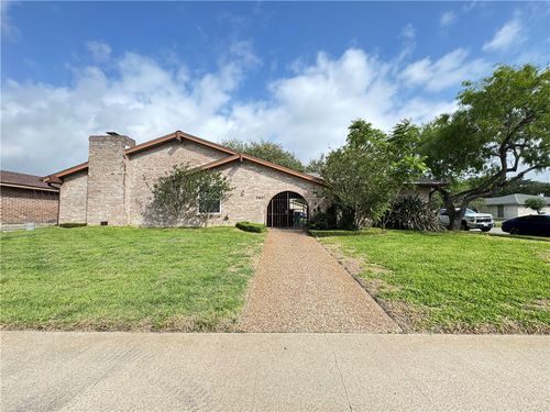 5801 Saint Andrews Dr, Corpus Christi, TX, 78413-3718 | Card Image