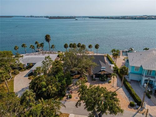 1476 Lemon Bay Dr, ENGLEWOOD, FL, 34223-4222 | Card Image