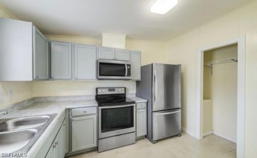 16010 Siesta Dr, FORT MYERS, FL, 33908-3301 | Card Image