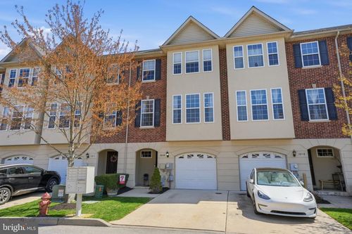 26-1608 Eva Ct, NORRISTOWN, PA, 19401-2995 | Card Image