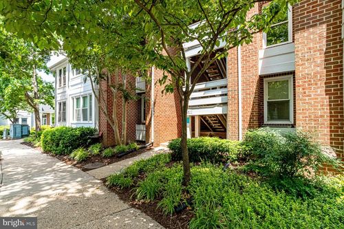 3151 Covewood Ct, FALLS CHURCH, VA, 22042-7547 | Card Image