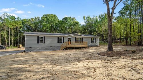 212 Ellington Path, Henderson, NC, 27537-5698 | Card Image