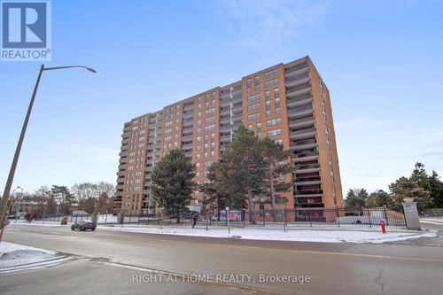 712-4 Lisa St, Brampton, ON, L6T4B6 | Card Image