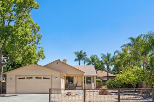 1824 Center Road, Novato, CA, 94947 | Card Image