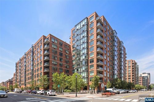 1400 Hudson St, Hoboken, NJ, 07030-5686 | Card Image