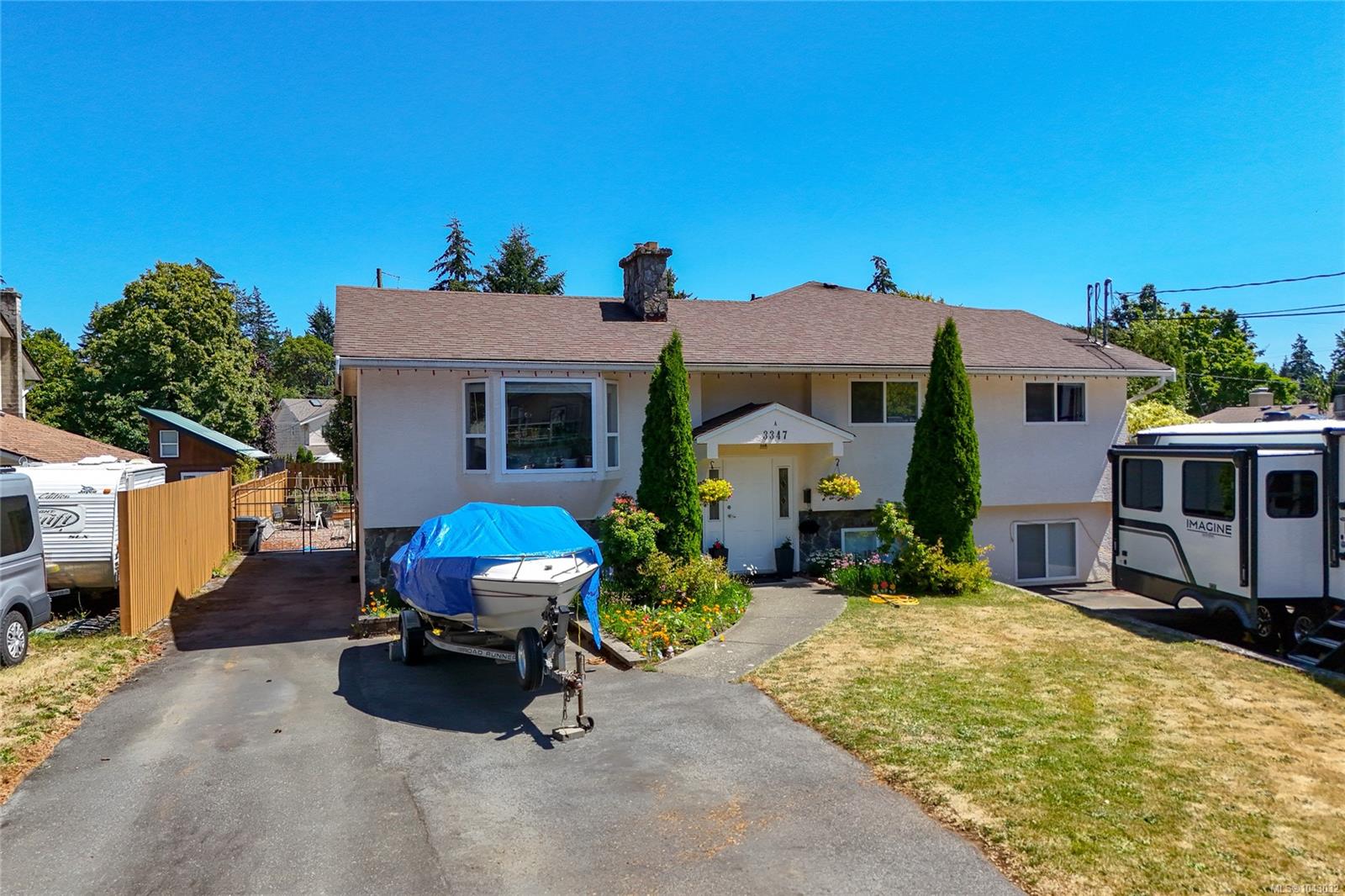 Residential in Colwood