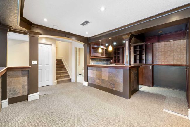 41 Valley Crest Close Nw, Home with 3 bedrooms, 3 bathrooms and 4 parking in Calgary AB | Image 34