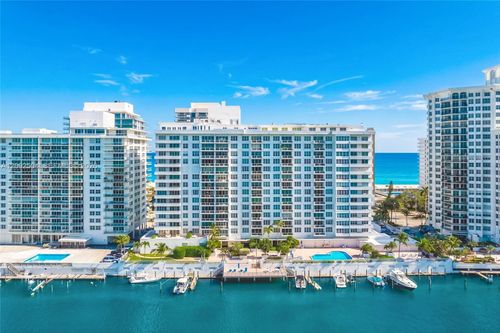 3m-5700 Collins Ave, Miami Beach, FL, 33140-2303 | Card Image
