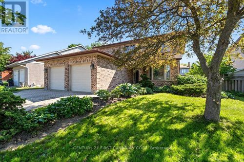 106 Pine Valley Dr, London, ON, N6J4L9 | Card Image
