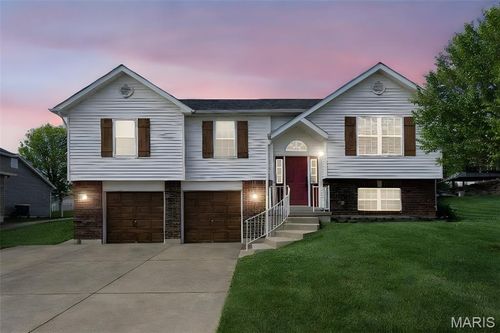 1627 Trinity Cir, Arnold, MO, 63010-2651 | Card Image