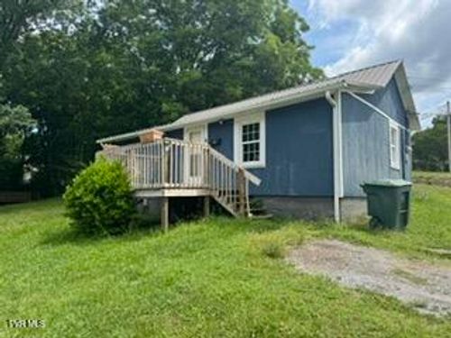 614 Forest St, Greeneville, TN, 37743-4712 | Card Image