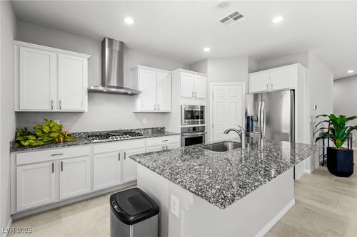 4211 Klarissa Ave, North Las Vegas, NV, 89084-4702 | Card Image