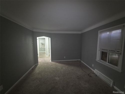 12400 Lansdowne Street, Detroit, MI, 48224 | Card Image