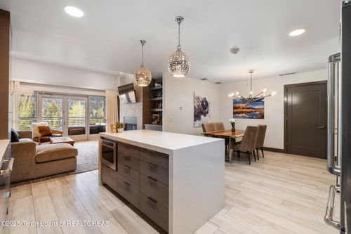 405-150 W Simpson Ave, Jackson, WY, 83001-8479 | Card Image